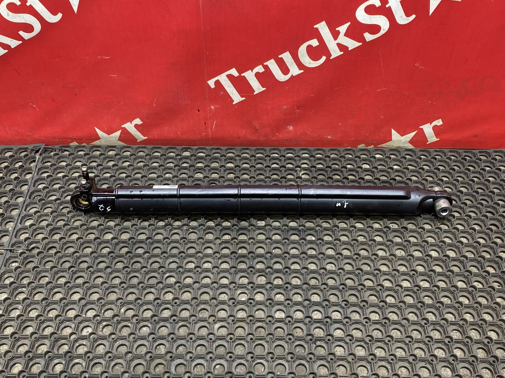 Цилиндр подъема кабины 2023г