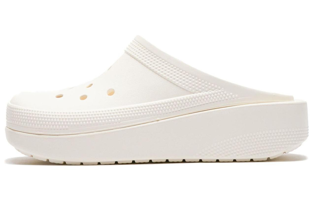 Crocs Blunt Toe