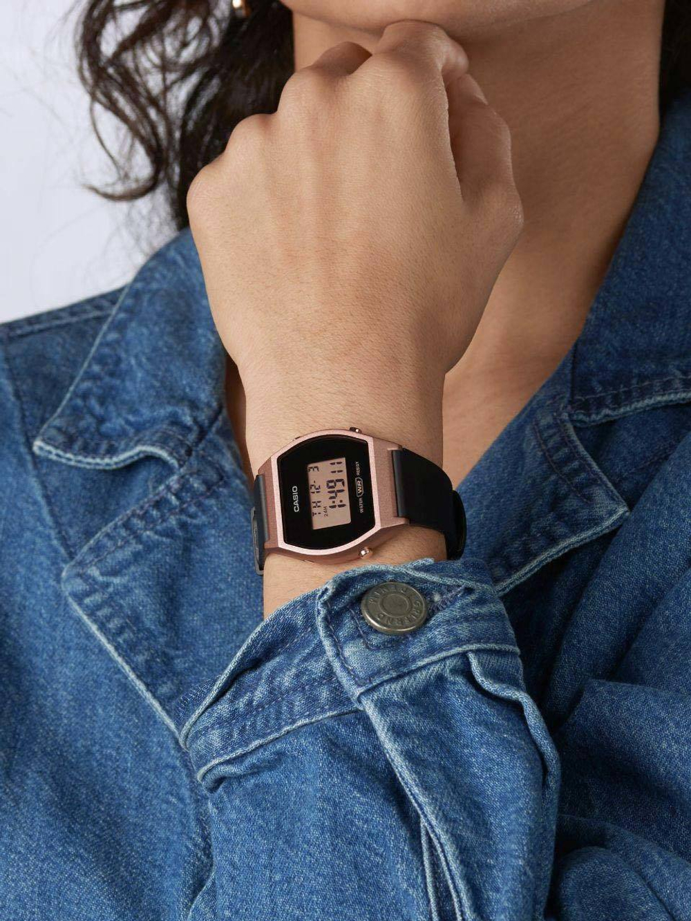 Женские наручные часы Casio LW-204-1A