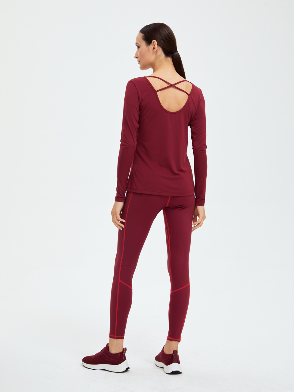 W14120V-RR232 Футболка с длинными рукавами женская фото 3