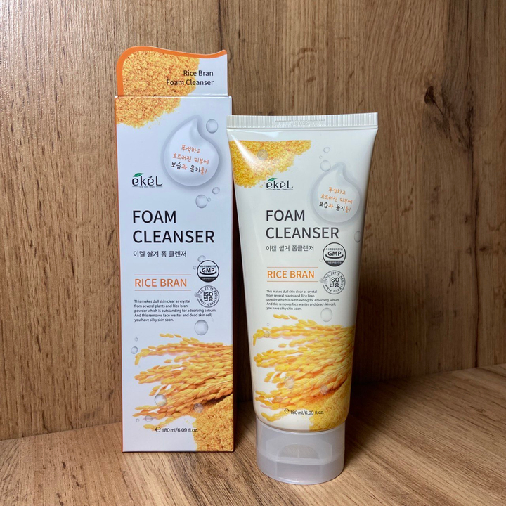 Пенка для умывания Ekel Foam Cleanser Rice Bran с экстрактом коричневого риса 180 мл