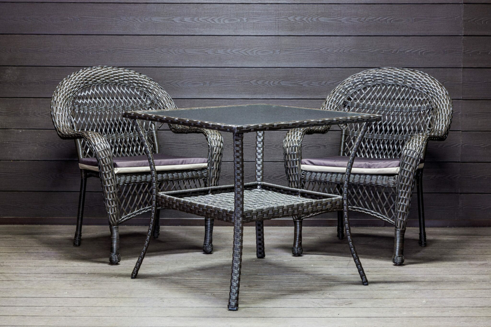 Садовый комплект из искусственного ротанга Мэдисон НЬЮ (Medison NEW) стол квадратный 80х80 + 2 кресла с подушками на сиденье