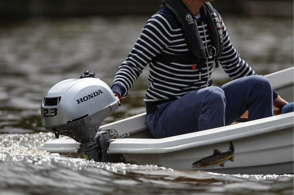 Лодочный мотор Honda BF2,3DH SCHH