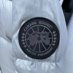 Пуховик Canada Goose