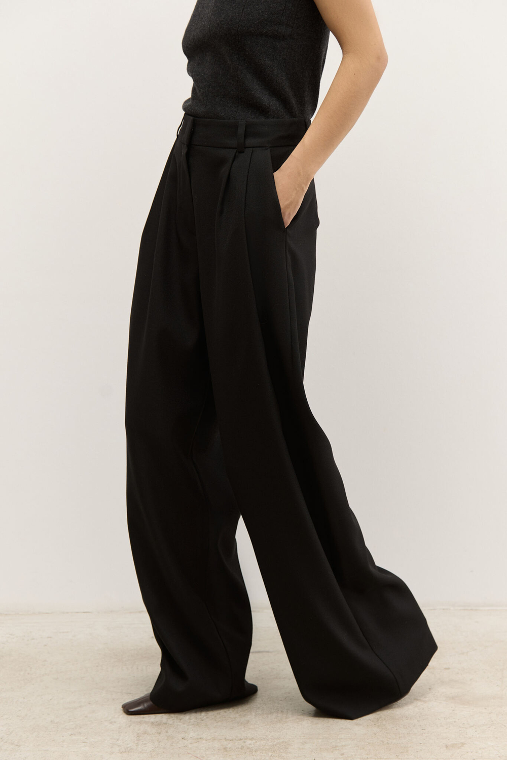 Брюки палаццо из полушерсти