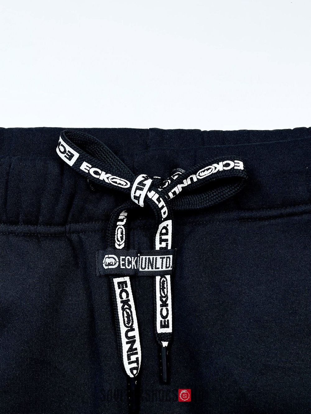 Спортивные штаны на флисе