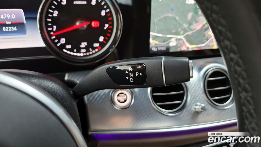 Mercedes-Benz E-Class W213 E250 Avangarde (08.2020)