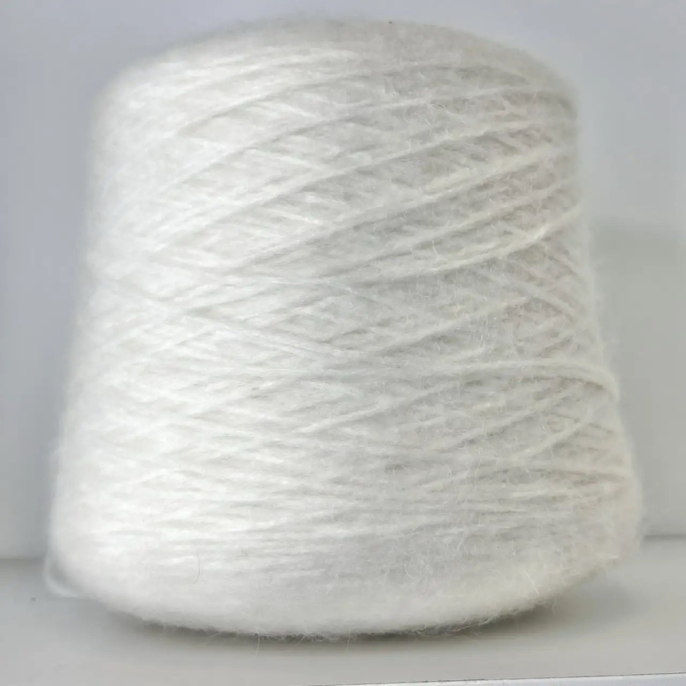 CUZCO - New Mill; 25% альпака, 25% меринос, 25% п/а, 25% p/c; 260м/100гр; col. 68700, цвет: белый