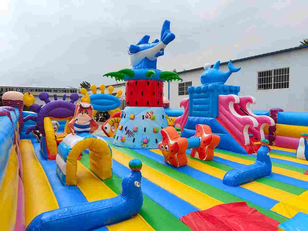 Коммерческий надувной батут «На морском дне 2», 20*10*8,5 м.