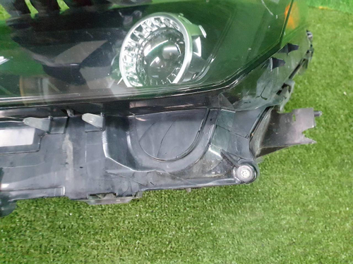 Битая Фара левая Lexus NX 1 (2017-2021) LED