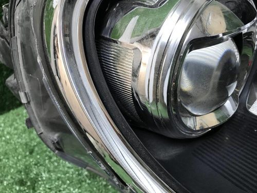 Битая Фара правая Mini Countryman F60 (16-20) LED