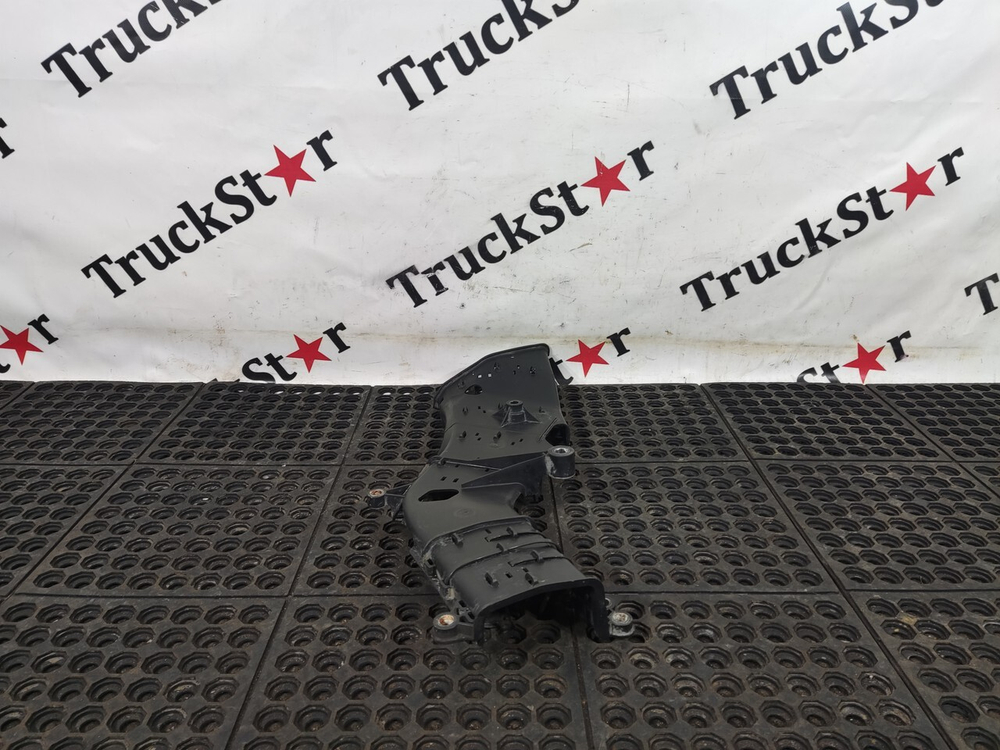 Кронштейн проводки 2020г.