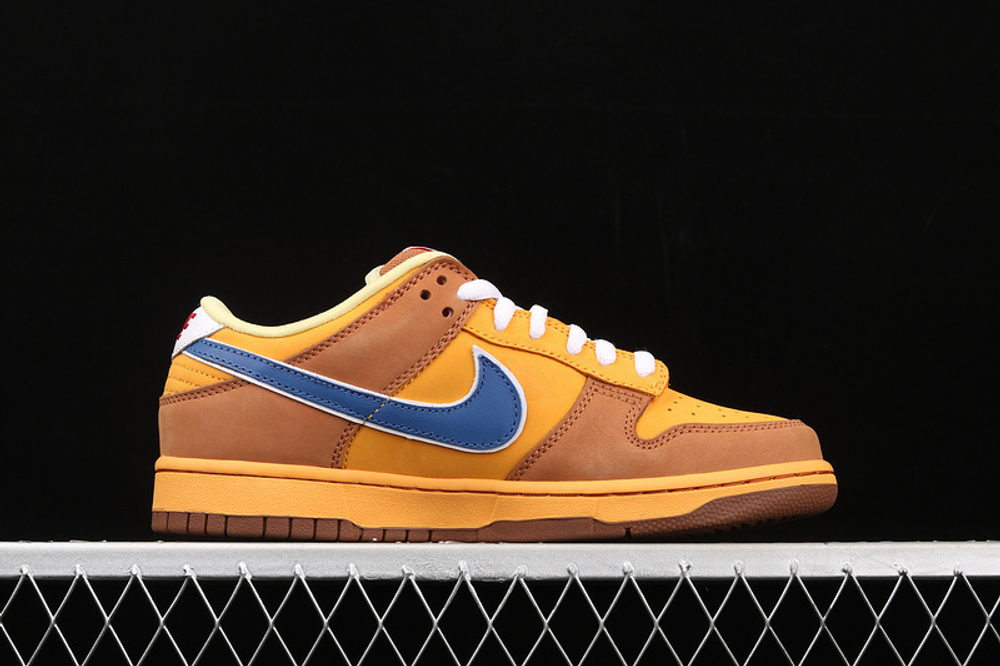 Nike SB Dunk Low Newcastle Brown Ale