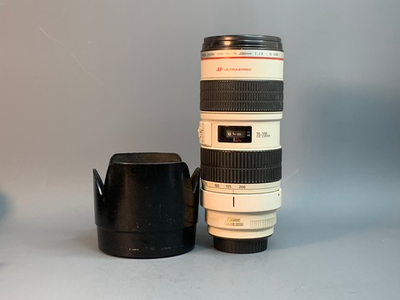 Canon EF 70-200mm f/2.8L IS USM, царапина на линзе