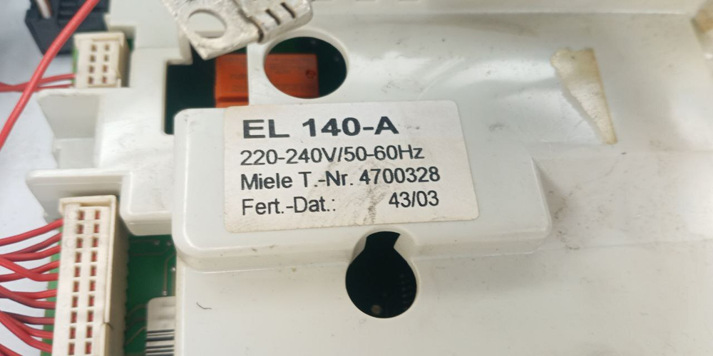 49 Электронный модуль для стиральной машины Miele (с сушкой) 4700328 б/у