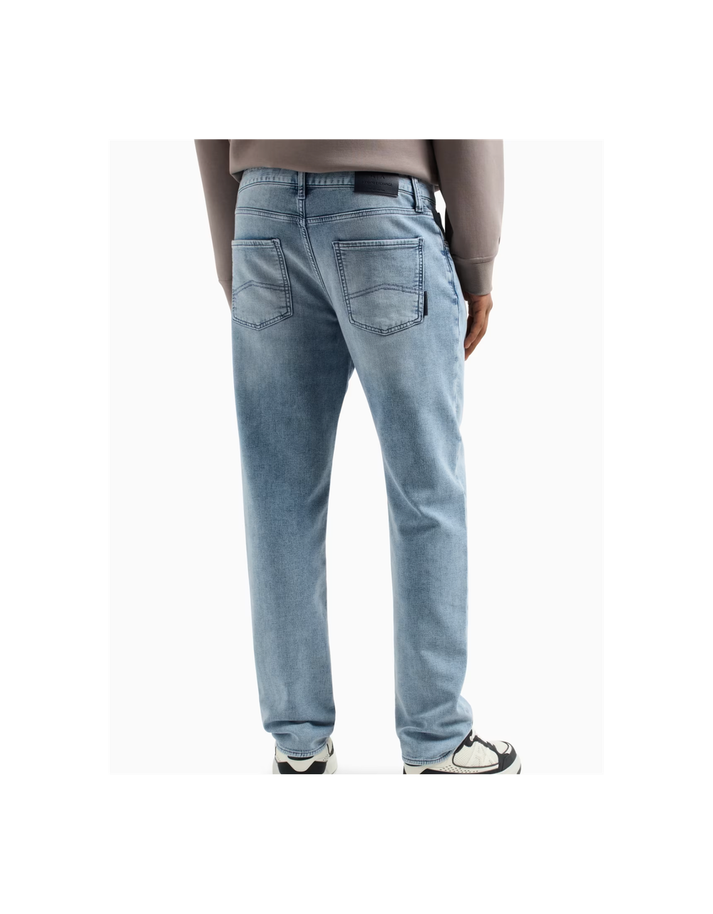 Джинсы Armani Exchange