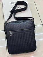 Сумка-мессенджер Bottega Veneta