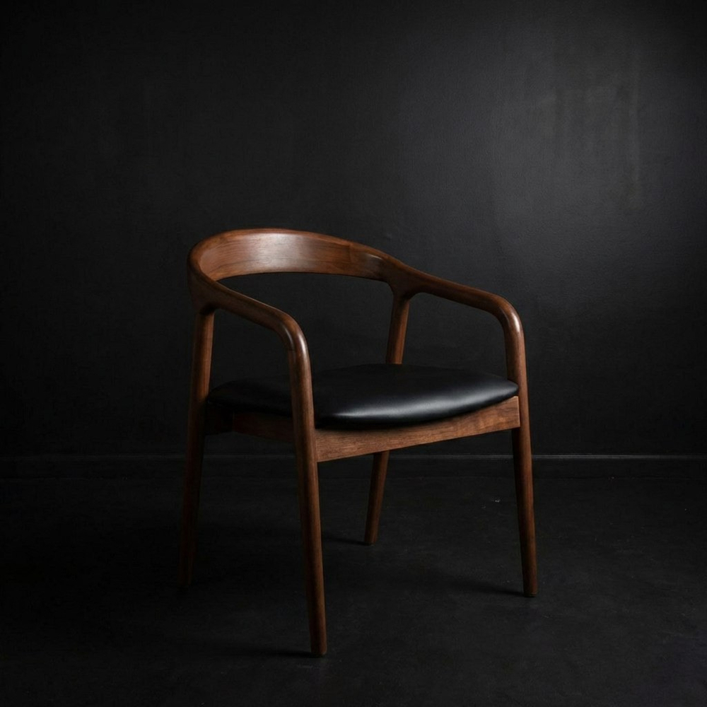 Стул кухонный из массива