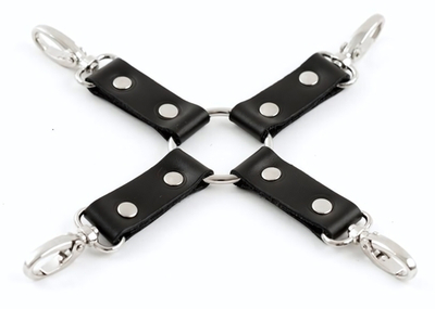 Черная крестовина с карабинами (Цвет: черный)