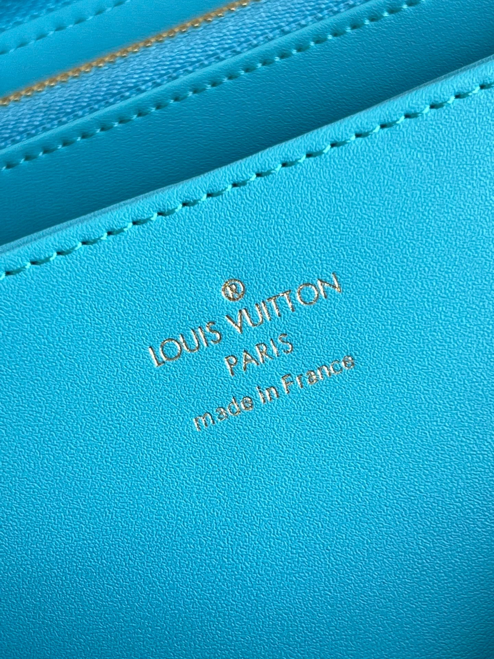 Louis Vuitton Zippy Wallet