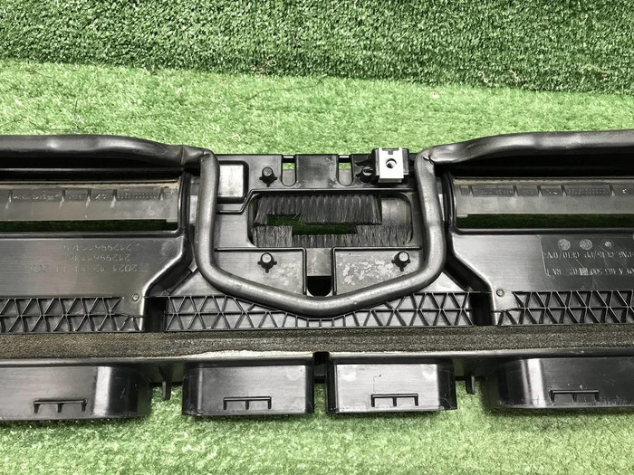 Воздуховод воздуш. фильтра Mercedes G W463 (18-24)