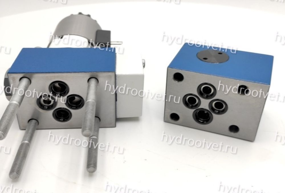 M-4SEW6D3X/630MG24K4 - Гидрораспределитель седельного типа Ду 6 с электроуправлением на 630 бар, схема D (574А)