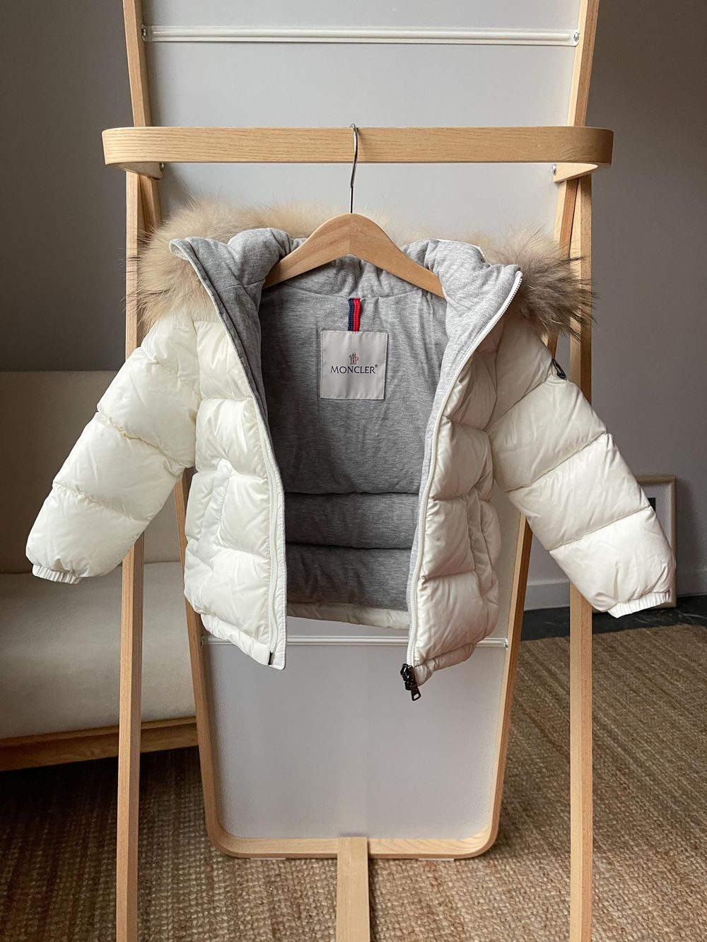 Пуховик Moncler