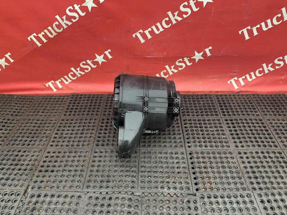 Корпус воздушного фильтра 2017г