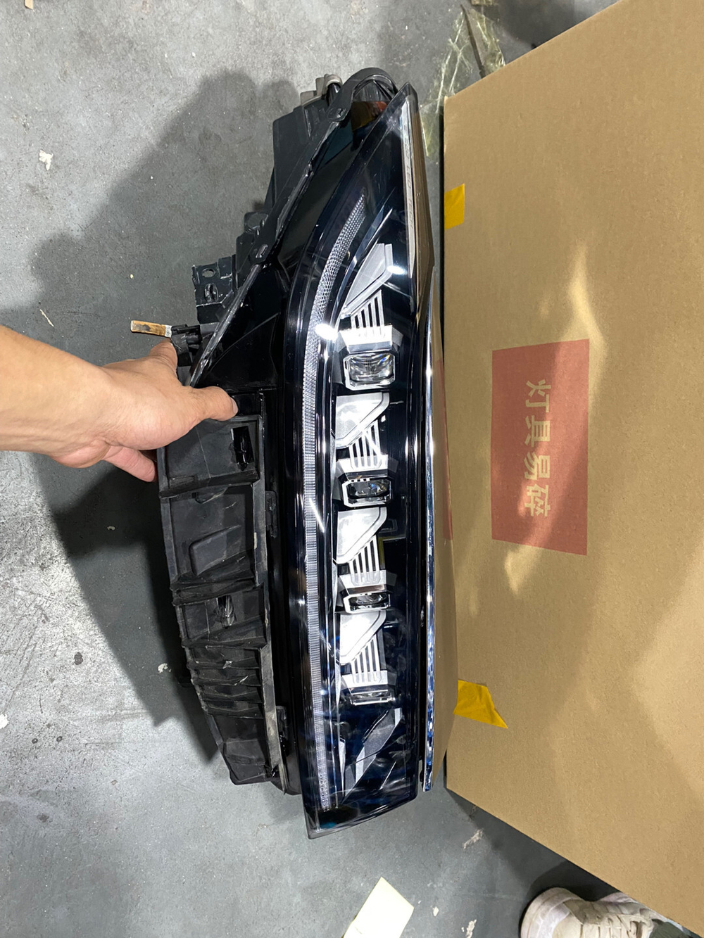 LED фары (комплект) для Exeed LX