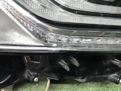 Фара правая Toyota Camry xv70 (2020-н.в.) LED