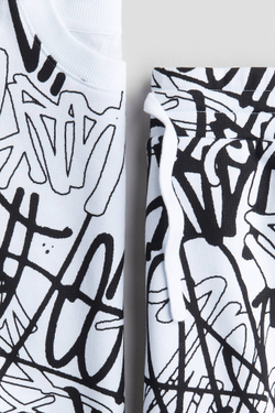 H&M Комплект из толстовки и шорт, белый