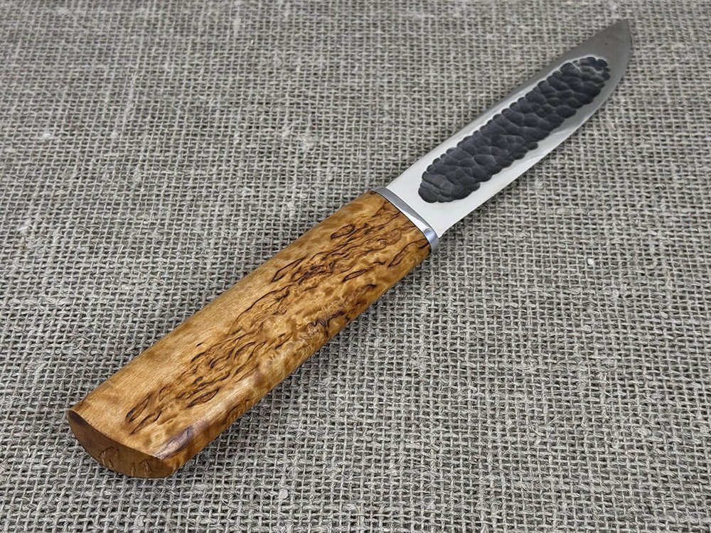Шкуросъемный нож "Якут" с кованым долом, рукоять карелка