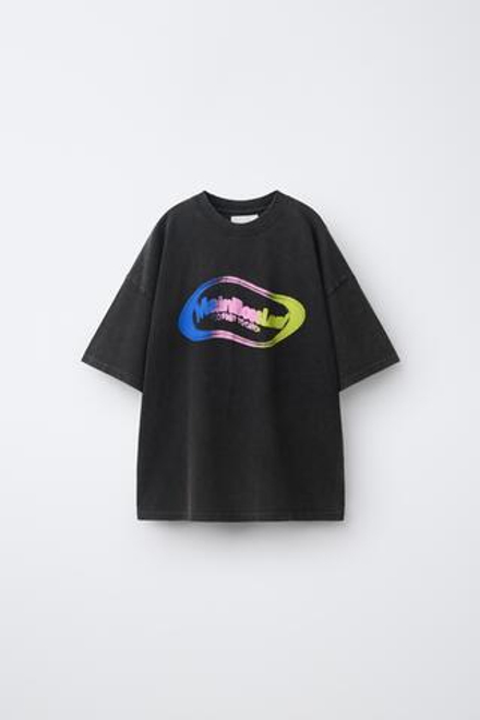 ZARA ФУТБОЛКА С ПРИНТОМ И ЭФФЕКТОМ ПОТЕРТОСТИ, ТЕМНЫЙ АНТРАЦИТ
