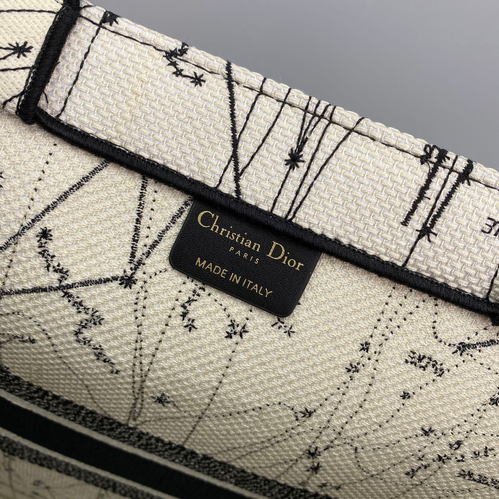 Christian Dior Book Tote 42 cm