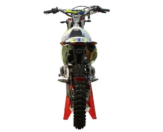 Мотоцикл кроссовый эндуро AVANTIS FX 250 (PR250/172FMM-5, ВОЗД.ОХЛ.) ПТС