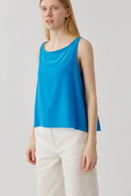 Топ-майка из синего шелка