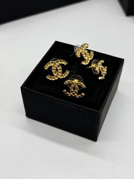 Серьги CHANEL