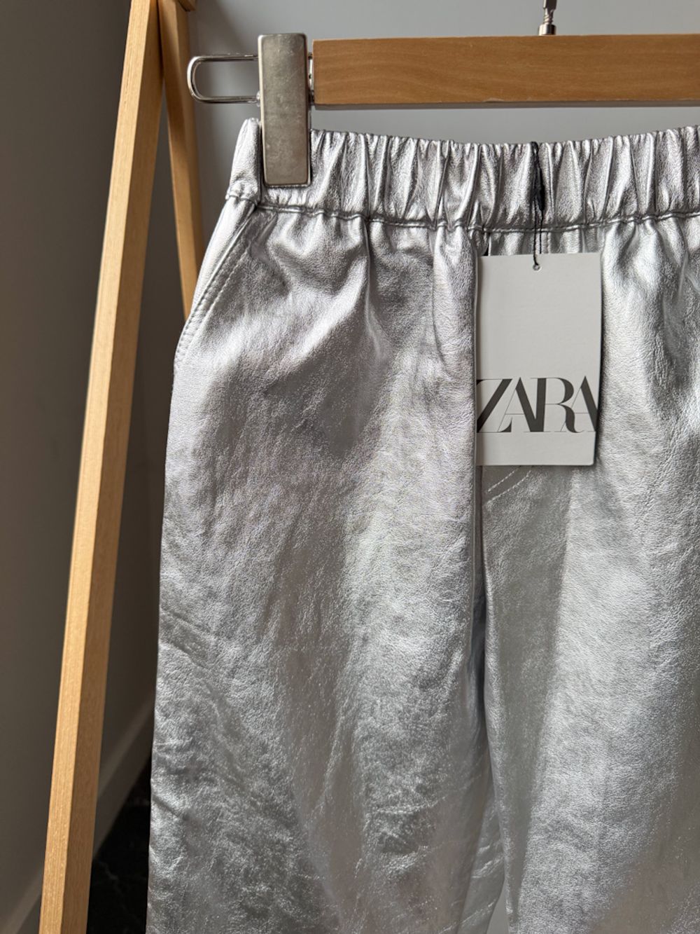 Новые брюки Zara, 128