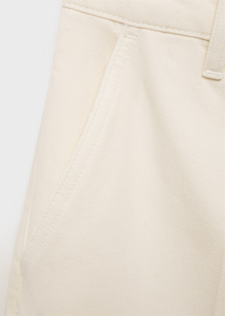 Джинсы с широкими штанинами и высокой посадкой