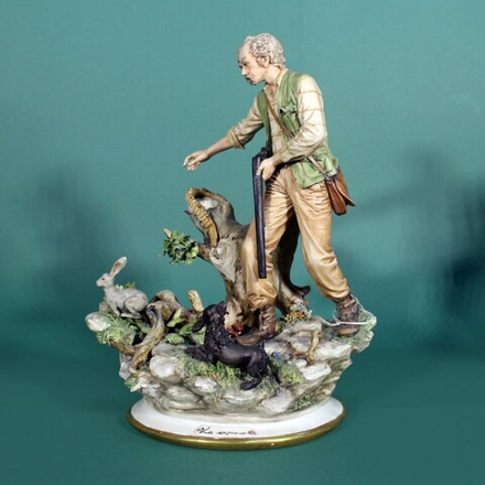 Скульптурная композиция «Сюрприз охотника»