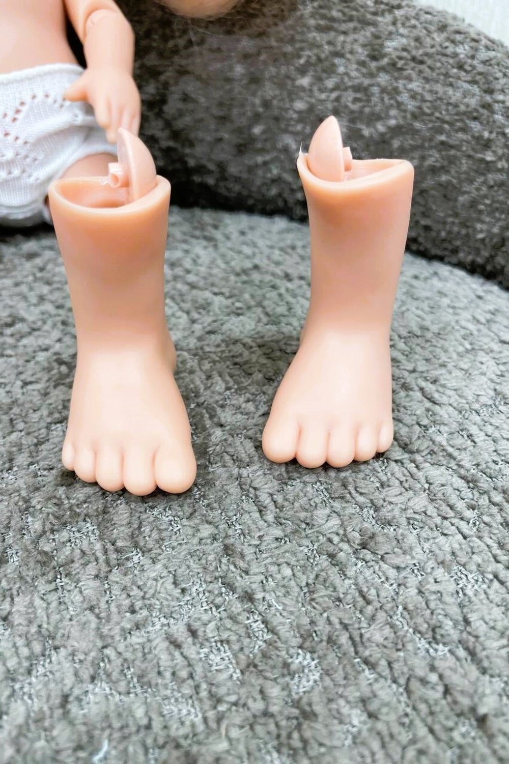 УЦЕНКА1 Кукла Nines виниловая 30см MIA CASE шарнирная без одежды (1208W)