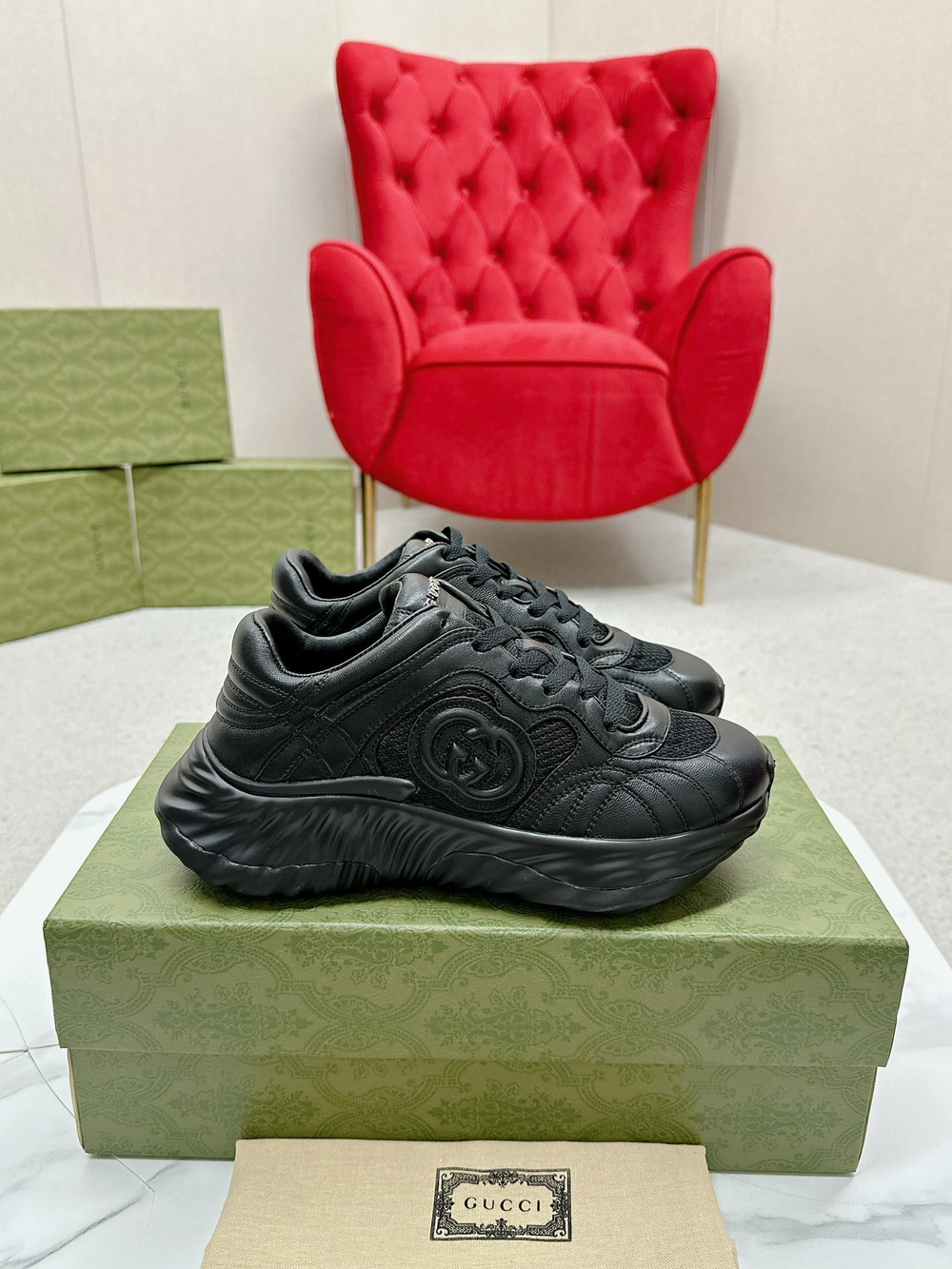 Gucci Ripple Trainer
