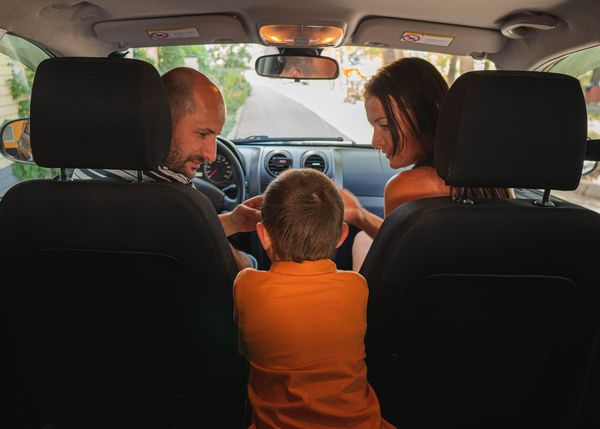 Отправились с ребенком в путешествие или поездку на автомобиле?