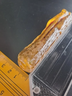 Копал молодой янтарь коллекционный 53 гр