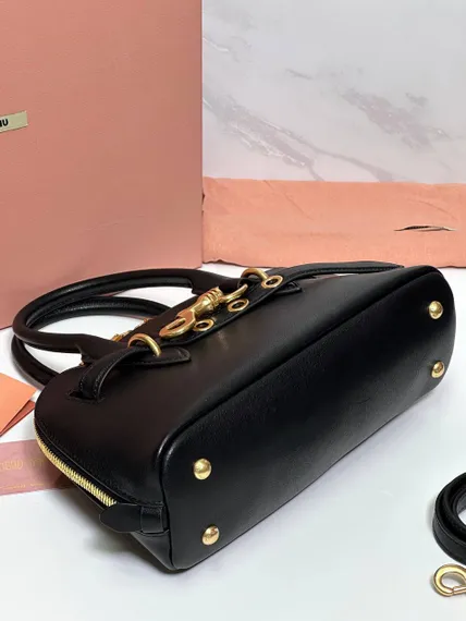 Сумка MIU MIU Aventure nappa, черная