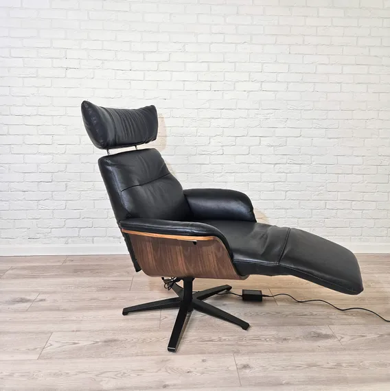 Кресло с электро-реклайнером STG-4432, черная кожа