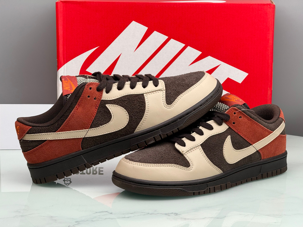 Nike Dunk Low Red Panda