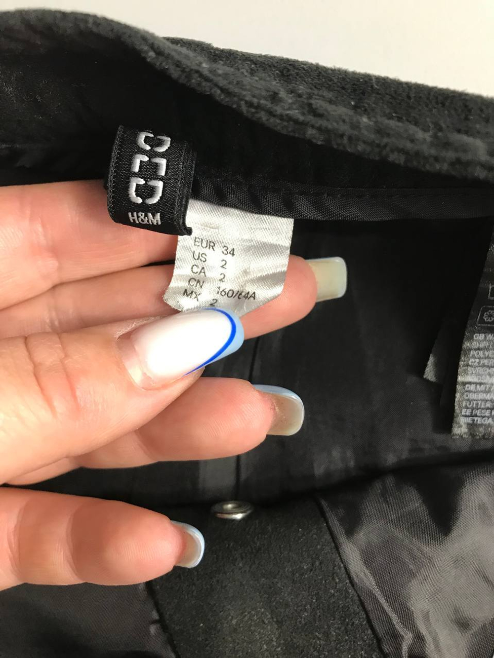 Юбка H&M замшевая, маркировка 34, визуально на 40 размер