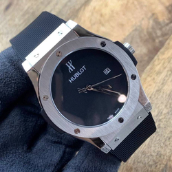 Часы Hublot