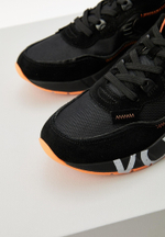 Кроссовки муж. Voile Blanche CLUB01 черный задник оранж